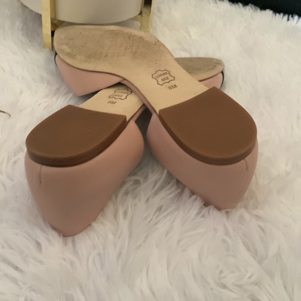••(SOLD)••Tory Burch Flats - Picture 5 of 7